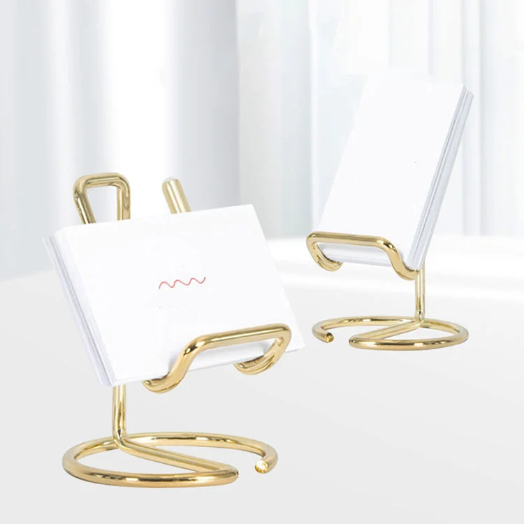 Metal Kişisel Düzenleyici: Dayanıklılığın Gününüzü Şekillendirdiği Yer